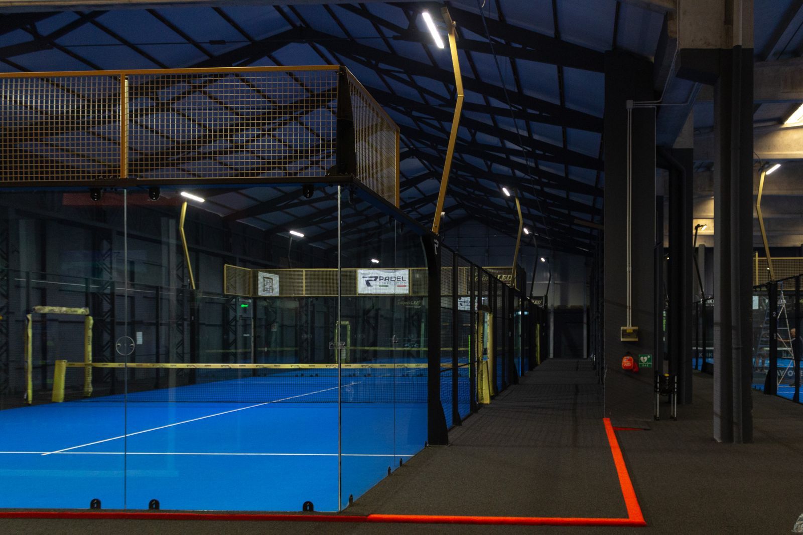Panoramic Glass Courts
